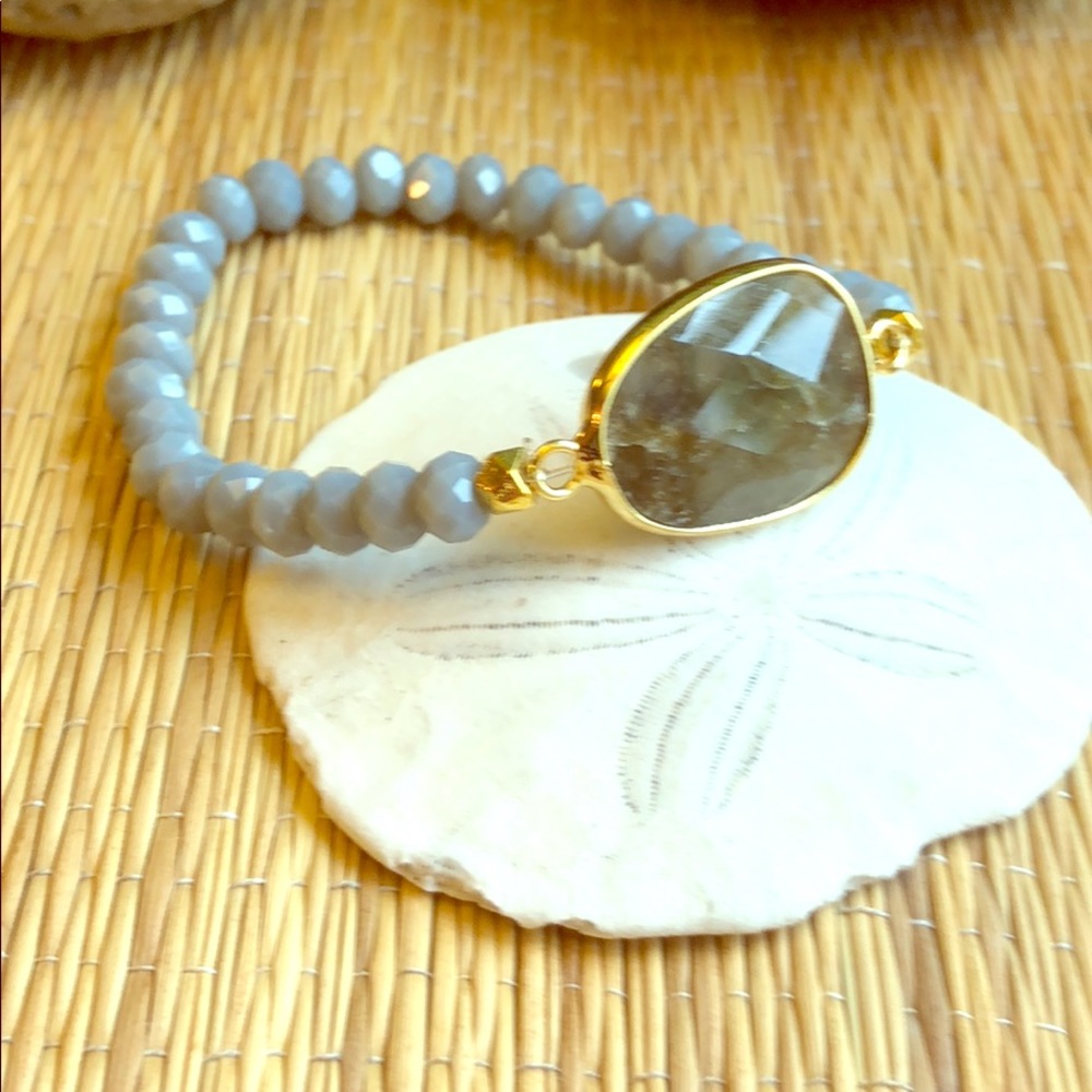 Labrodite Stone Pendant Bracelet